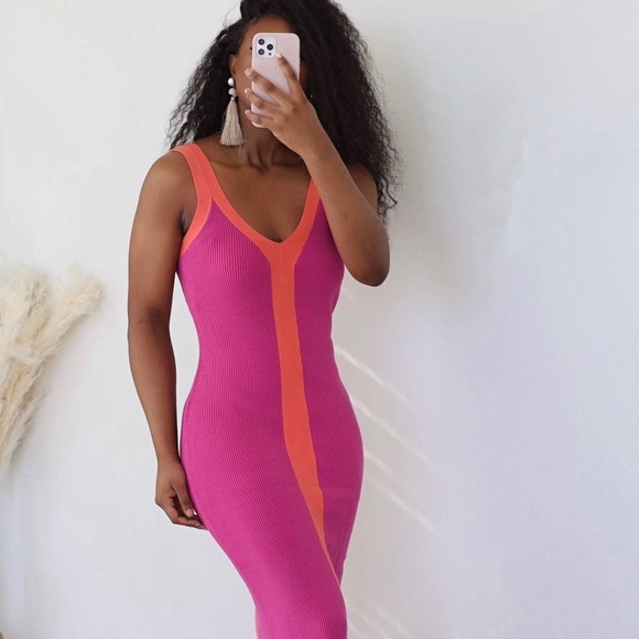 The Riah Maxi Dress. A classy, feminine piece, guaranteed to be a showstopper. - Picture 4 of 6